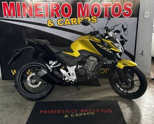 HONDA CB 300F TWISTER ABS HONDA CB 300F TWISTER ABS